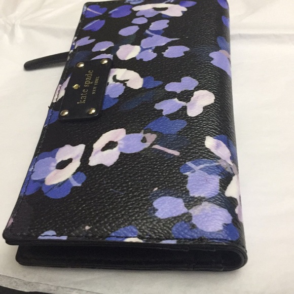 NWT Kate Spade Grove Street Wallet - Picture 2 of 8